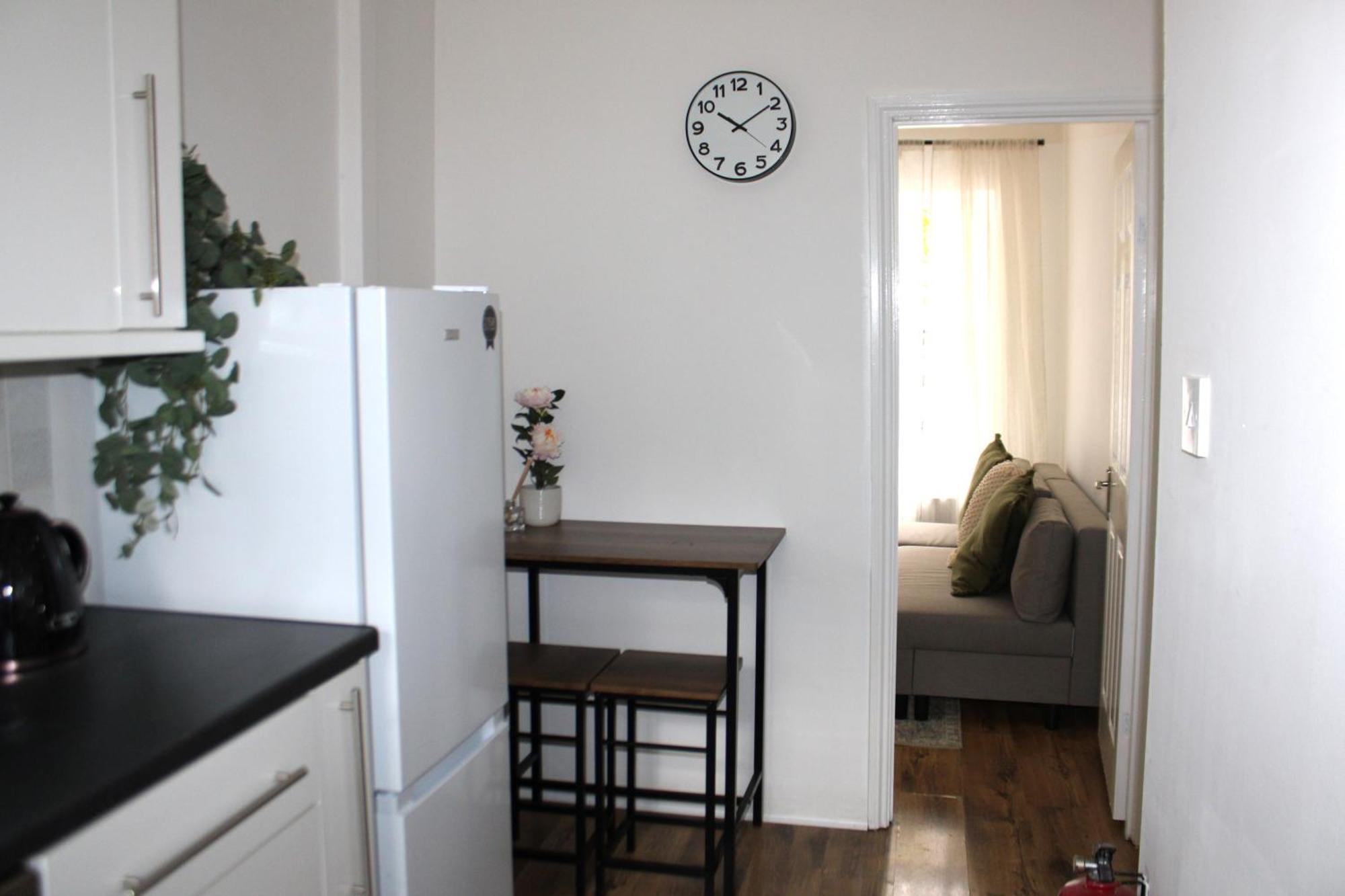 Stylish Cosy 1 Bedroom Flat Londen Buitenkant foto
