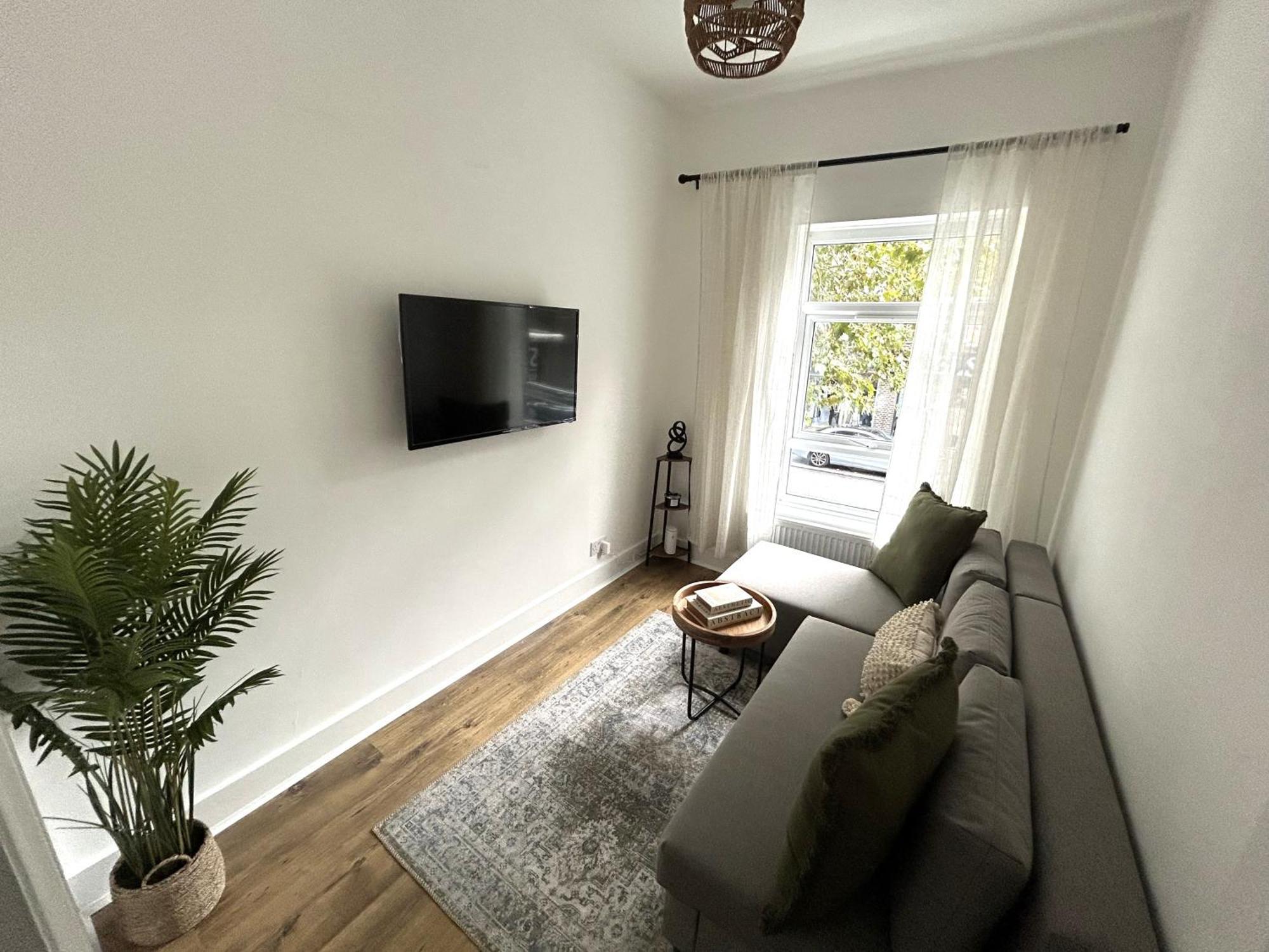 Stylish Cosy 1 Bedroom Flat Londen Buitenkant foto